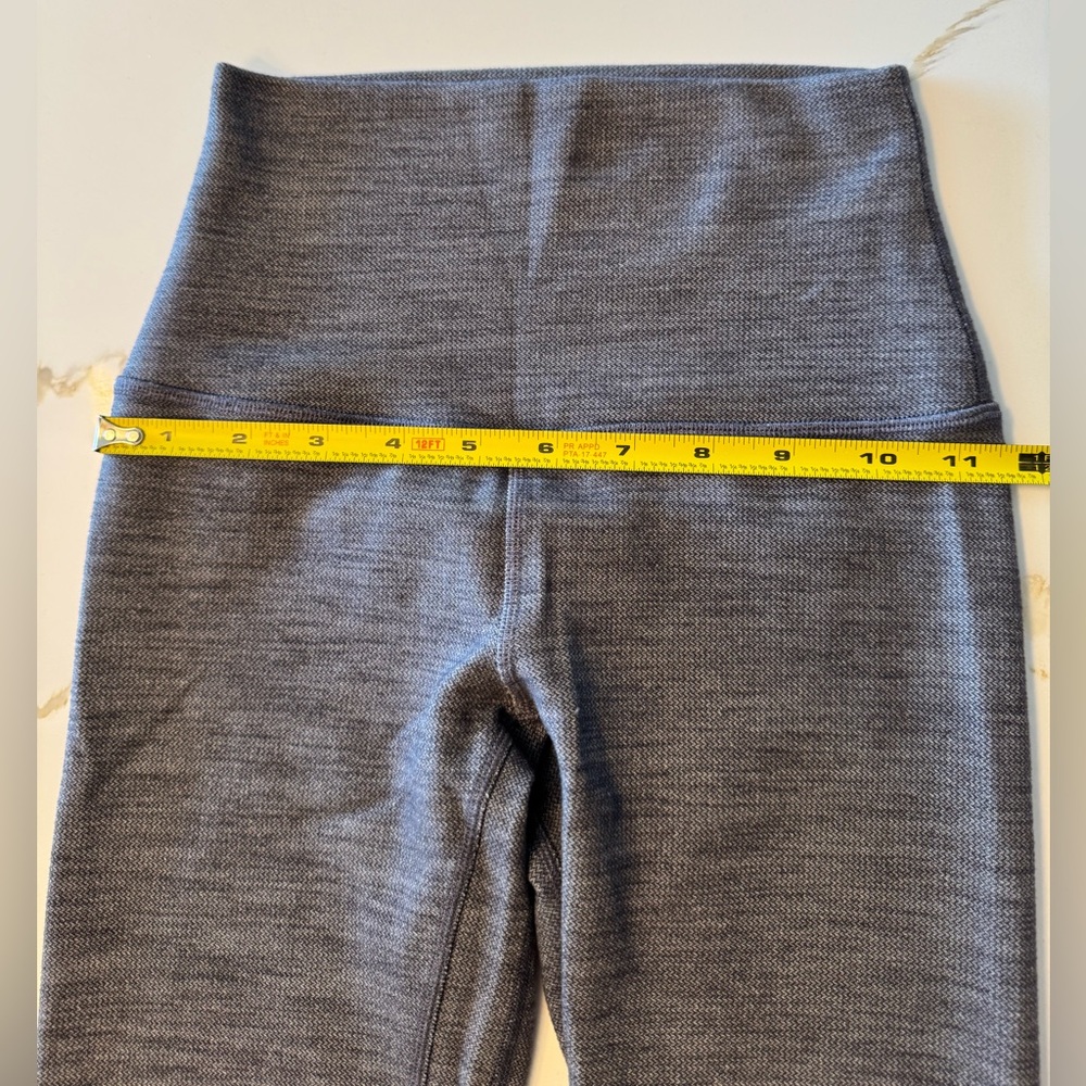 Lululemon Align Legging - Picture 6 of 9